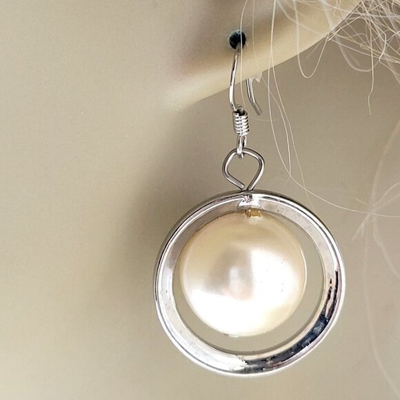 Faux Pearl Dangle Earrings - Picture 7 of 12